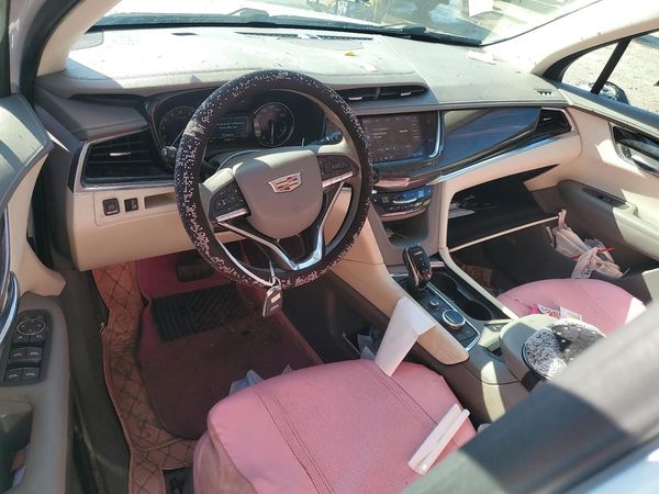 2020 CADILLAC XT6 Premium Luxury