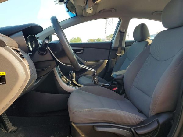 2014 HYUNDAI ELANTRA GLS(Middle)
