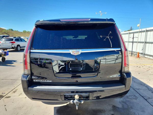 2020 CADILLAC ESCALADE