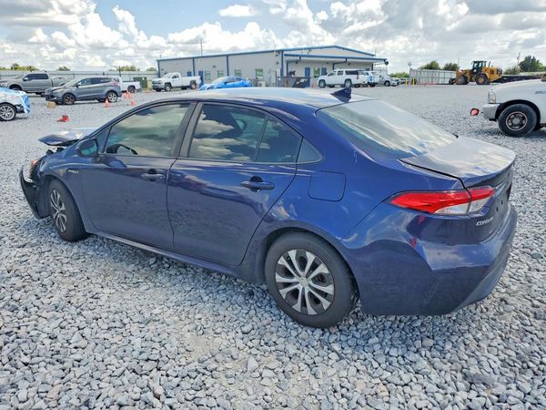 2021 TOYOTA COROLLA