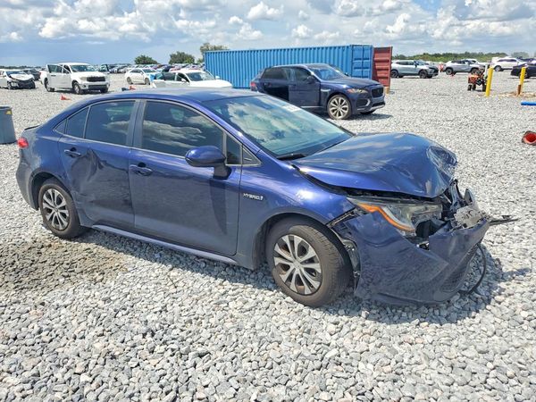 2021 TOYOTA COROLLA
