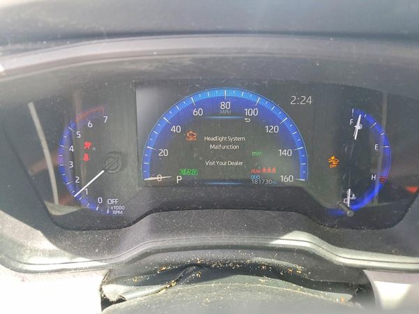 2021 TOYOTA COROLLA