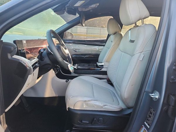 2025 HYUNDAI TUCSON Limited — DENT