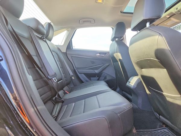2021 VOLKSWAGEN JETTA