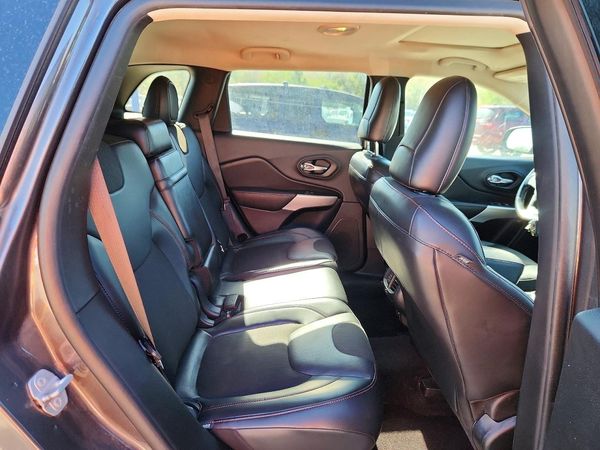 2018 JEEP CHEROKEE