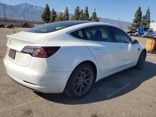 2019 TESLA MODEL 3