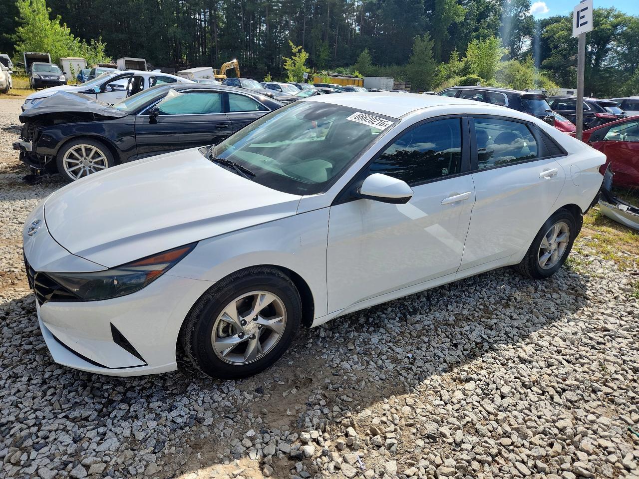 2021 HYUNDAI ELANTRA SE