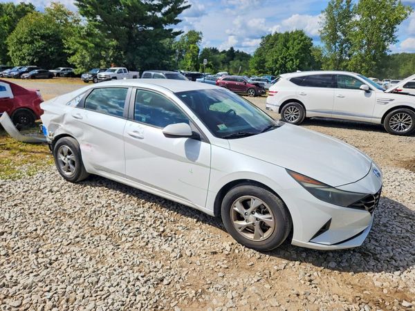 2021 HYUNDAI ELANTRA SE