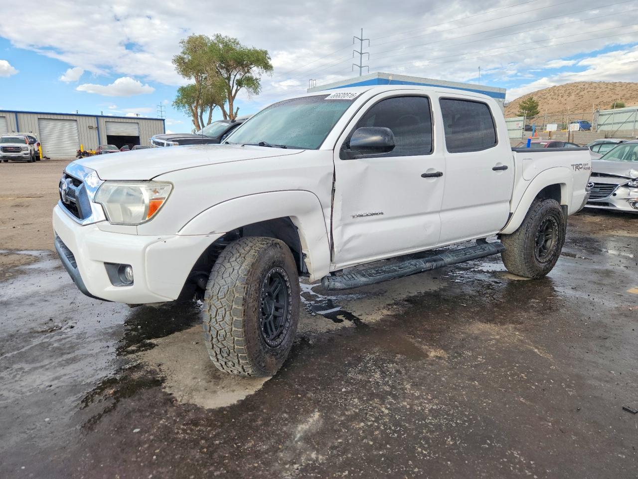 2015 TOYOTA TACOMA Delux Grade