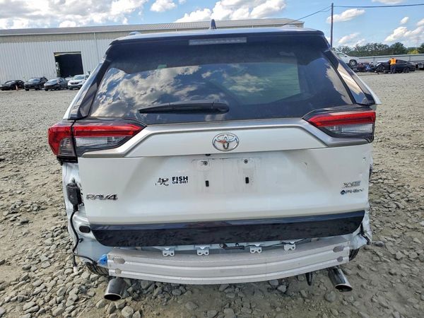 2025 TOYOTA RAV4 XSE Premium