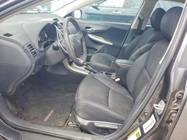 2012 TOYOTA COROLLA