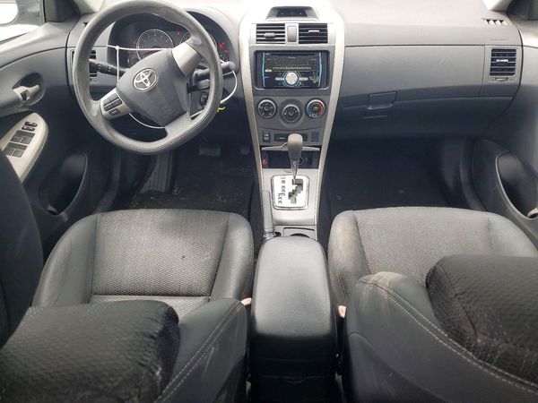 2012 TOYOTA COROLLA