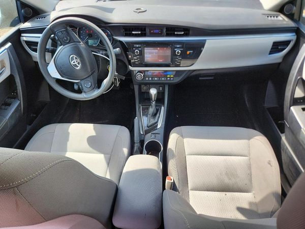 2016 TOYOTA COROLLA L/LE — CKPT