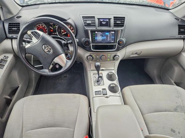 2013 TOYOTA HIGHLANDER Base/Hybrid