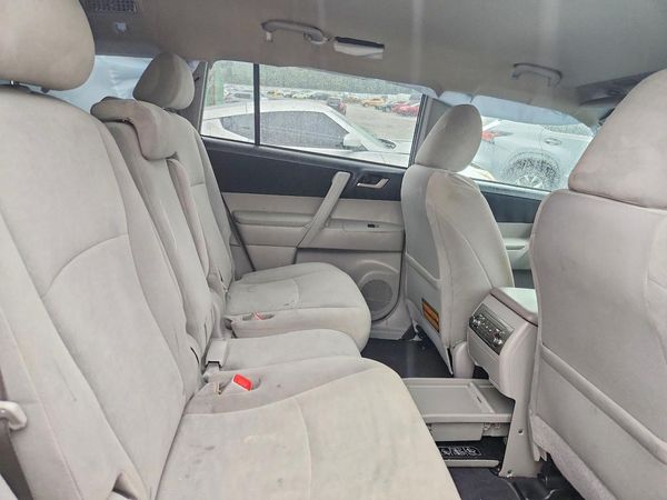 2013 TOYOTA HIGHLANDER Base/Hybrid