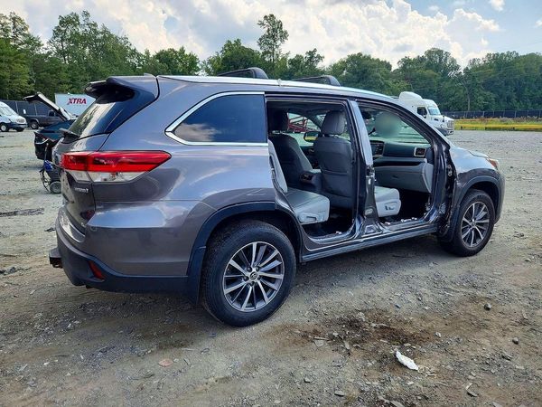 2018 TOYOTA HIGHLANDER XLE Hybrid