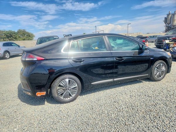2020 HYUNDAI IONIQ SEL