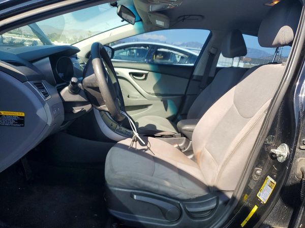 2013 HYUNDAI ELANTRA