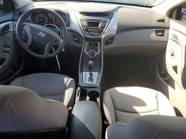 2013 HYUNDAI ELANTRA