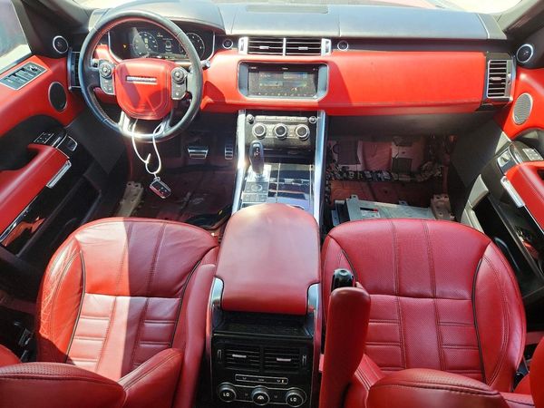 2017 LAND ROVER RANGE ROVER SPORT
