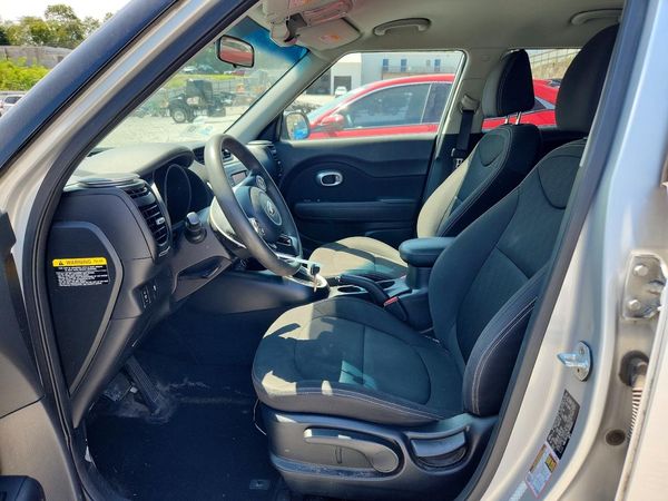2019 KIA SOUL Base