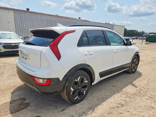 2024 KIA NIRO Wind