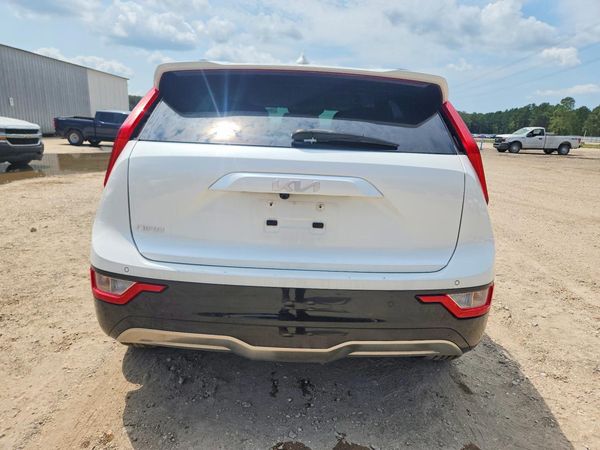 2024 KIA NIRO Wind