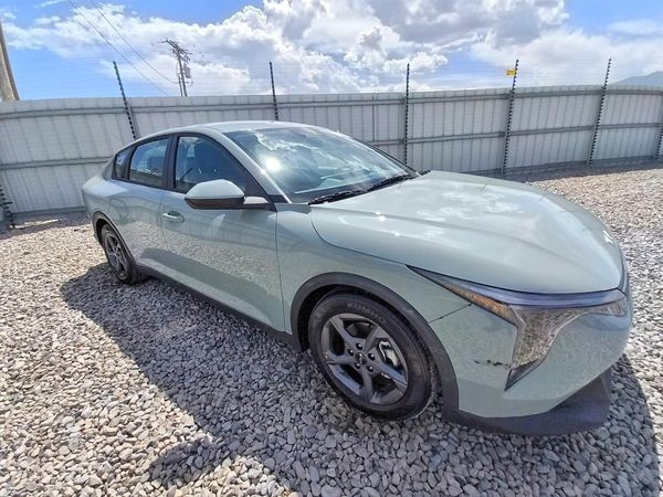 2026 KIA K4 LX, LXS