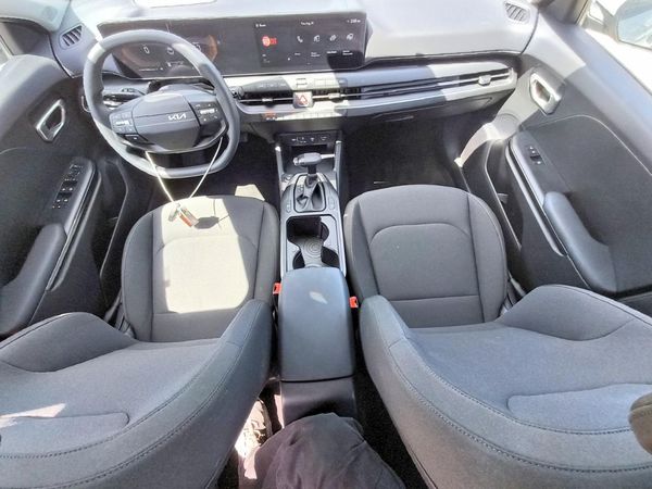 2026 KIA K4 LX, LXS