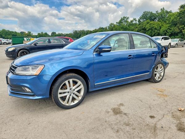 2017 VOLKSWAGEN JETTA SEL, SEL Premium — Front 3/4
