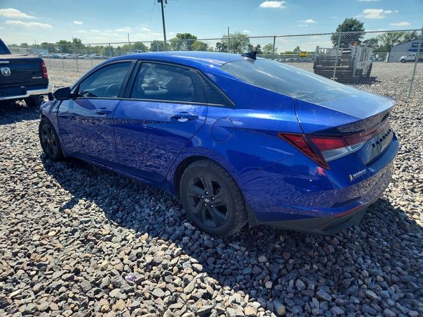 2023 HYUNDAI ELANTRA