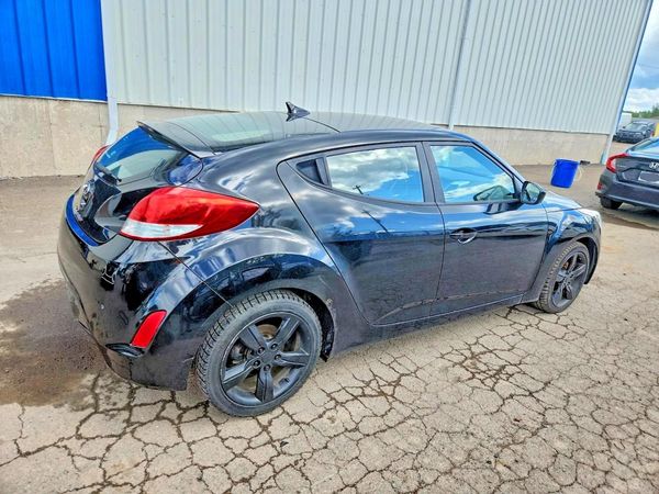 2015 HYUNDAI VELOSTER