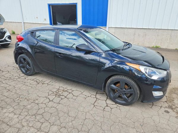 2015 HYUNDAI VELOSTER
