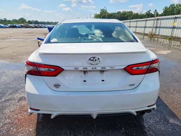 2018 TOYOTA CAMRY LE/SE/XLE/XSE