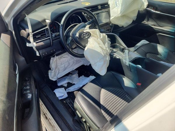 2018 TOYOTA CAMRY LE/SE/XLE/XSE