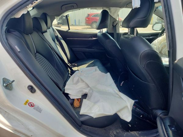 2018 TOYOTA CAMRY LE/SE/XLE/XSE