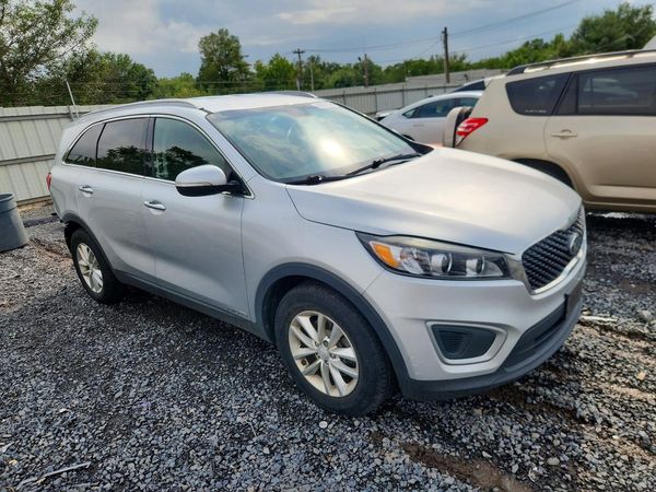 2018 KIA SORENTO L, LX