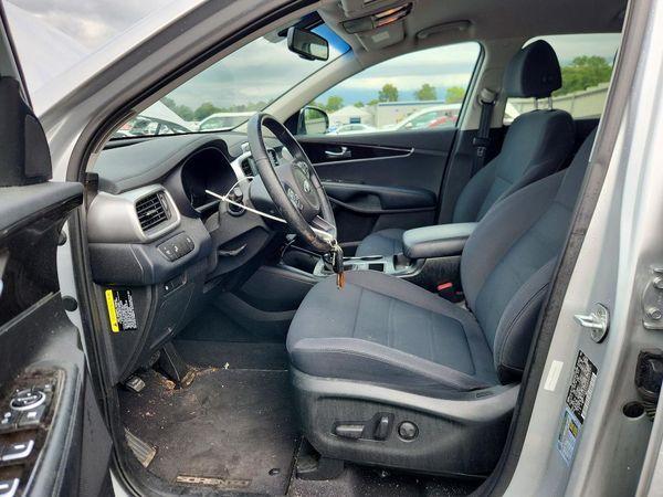 2018 KIA SORENTO L, LX