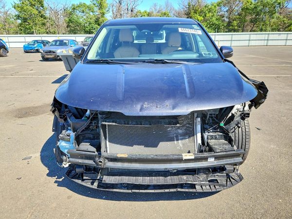 2024 KIA CARNIVAL LX, LX Seat Package