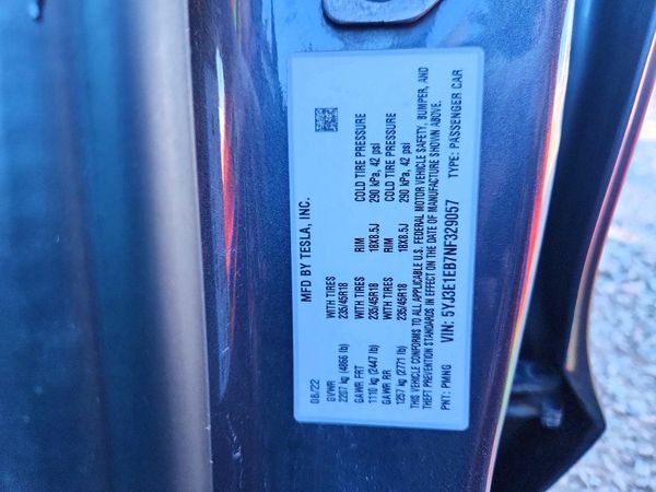 2022 TESLA MODEL 3