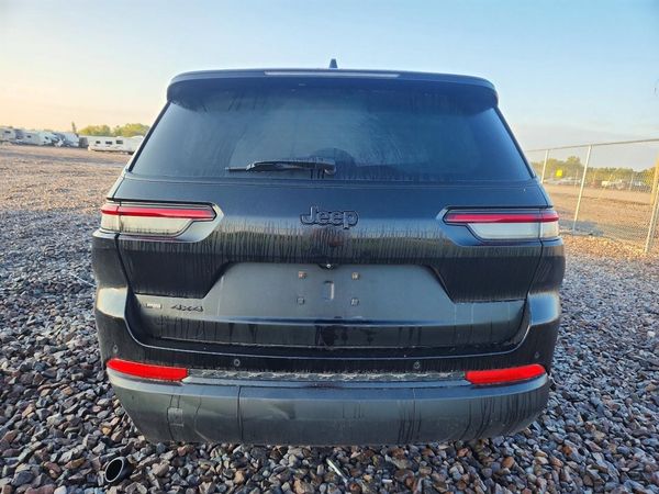 2023 JEEP CHEROKEE Laredo, Altitude — DIRR