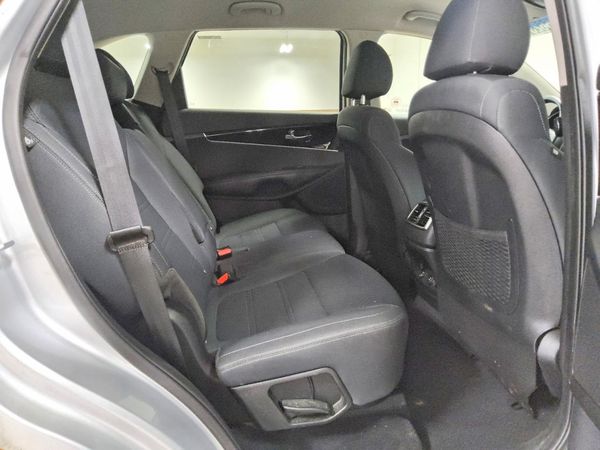 2019 KIA SORENTO L, LX, S