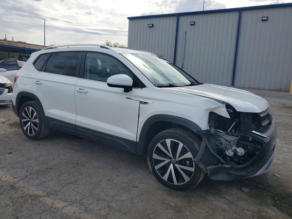 2024 VOLKSWAGEN TAOS SE