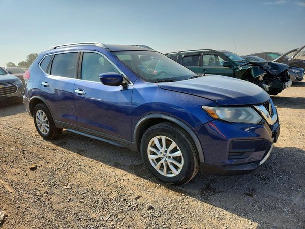 2018 NISSAN ROGUE — Passenger 3/4