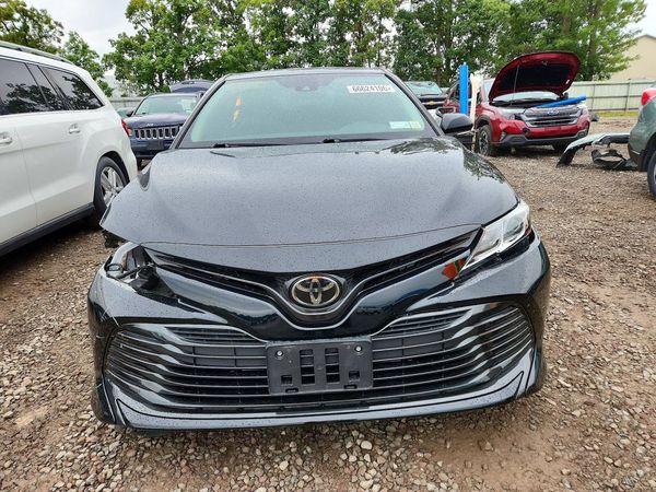 2020 TOYOTA CAMRY