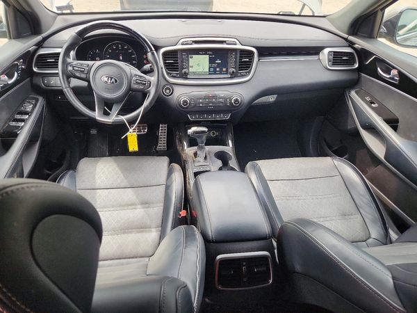 2016 KIA SORENTO