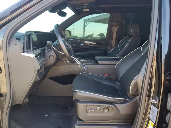 2023 CADILLAC ESCALADE