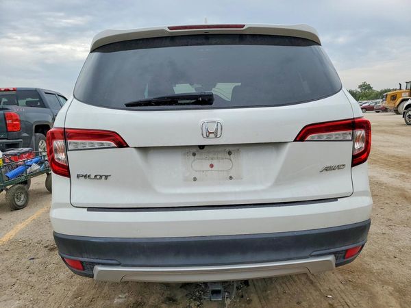 2020 HONDA PILOT
