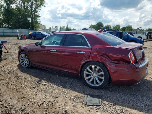 2019 CHRYSLER 300