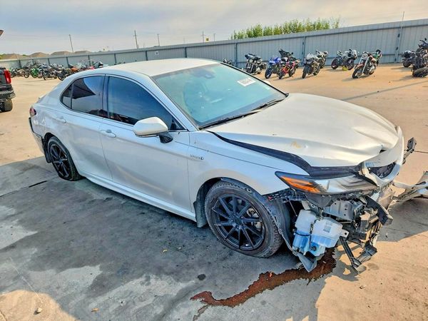 2021 TOYOTA CAMRY